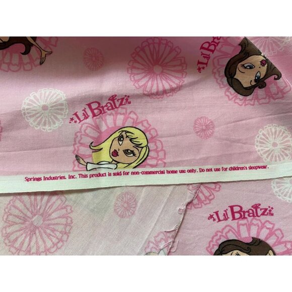 Lil Bratz Sewing Fabric Just Under 1 Yard 2004 Vintage Retired 100% Cotton - Picture 4 of 5